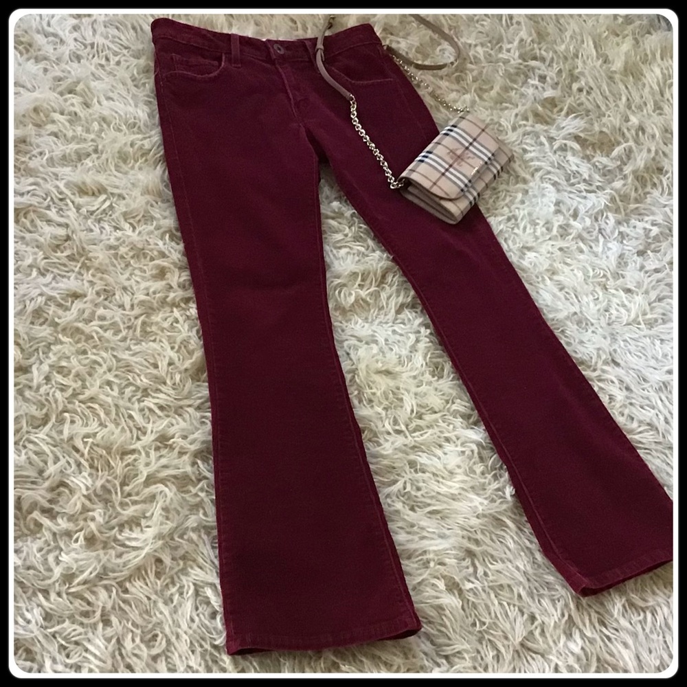 Levi’s burgundy corduroys - Picture 2 of 7